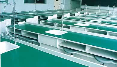 ���W������O��